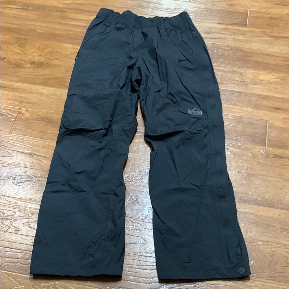 REI Prak 2,5L waterproof rain Outdoor Pants